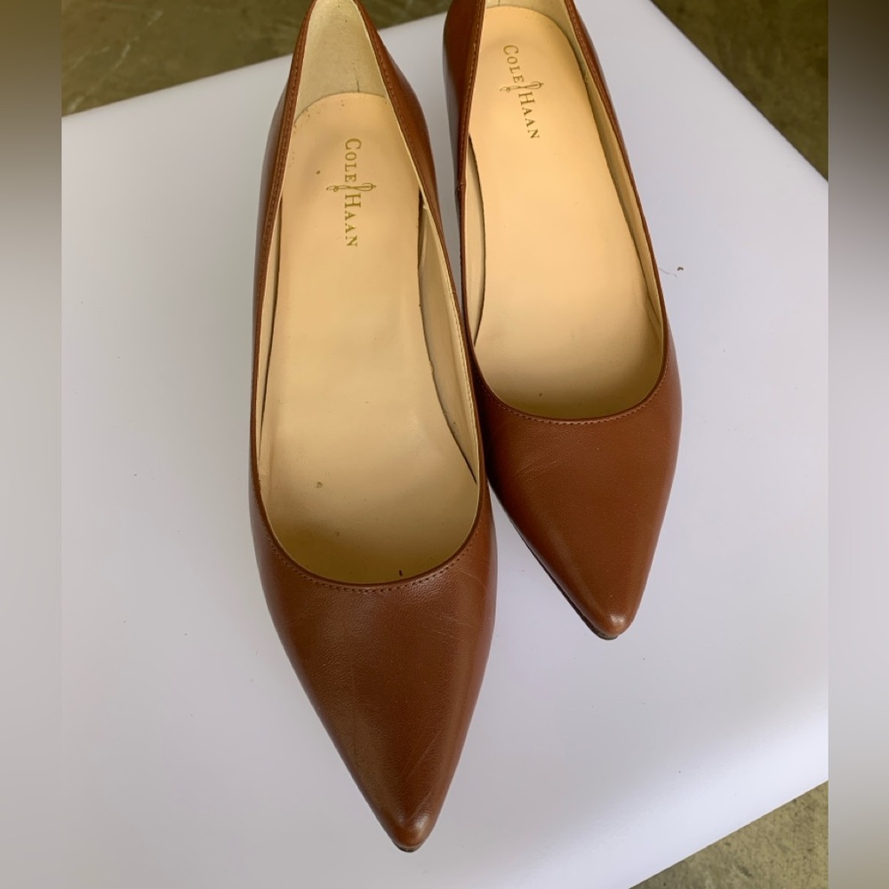 Cole Haan Nike Air Pump Kitten Heel Brown Leather Size 6